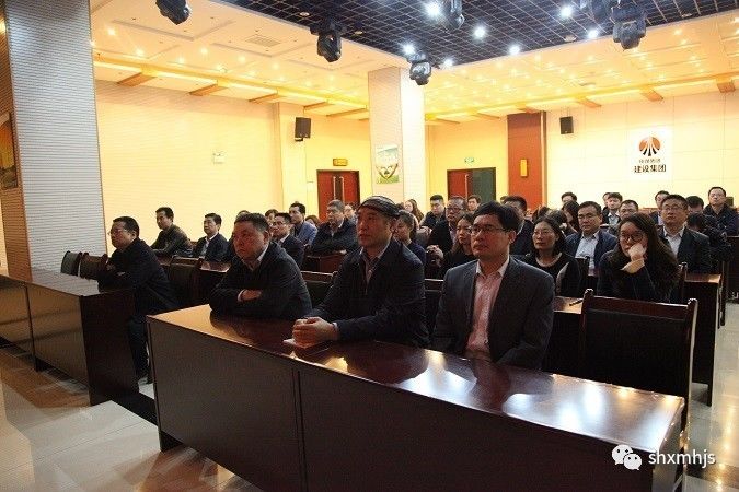 建設(shè)集團各單位組織觀看十九大盛況