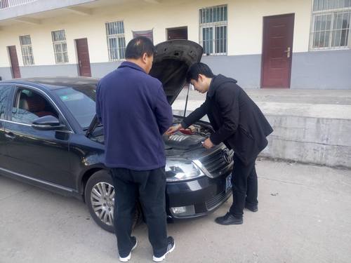 銅煤公司駕駛員爭當(dāng)安全“護(hù)航手”