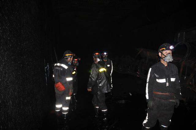 掘進公司小保當項目部112201外回風(fēng)順槽精準貫通