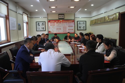 陜煤建設(shè)銅煤公司迅速全面學(xué)習(xí)傳達(dá)貫徹集團(tuán)三季度追趕超越點(diǎn)評(píng)會(huì)等會(huì)議精神