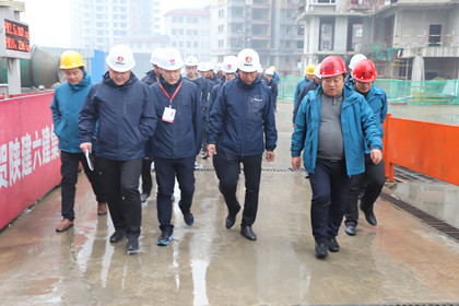 陜煤建設(shè)漢中分公司赴陜六建南關(guān)正街項(xiàng)目對標(biāo)交流