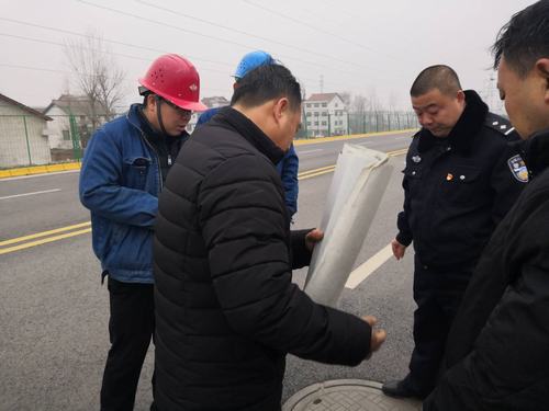 陜煤建設澄合分公司陜鋼生活區(qū)主干道及1#路延伸段工程通過驗收