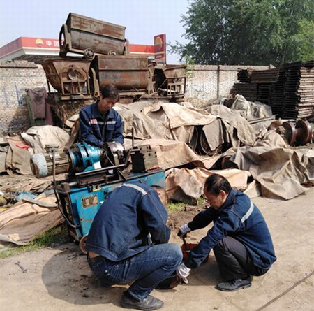 陜煤建設(shè)礦建三公司加強(qiáng)設(shè)備檢修服務(wù)一線生產(chǎn)