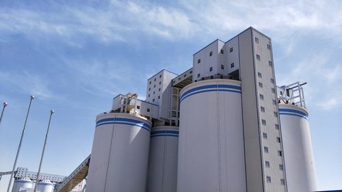 陜煤建設(shè)韓城分公司曹家灘選煤廠末煤倉(cāng)工程順利通過(guò)竣工驗(yàn)收