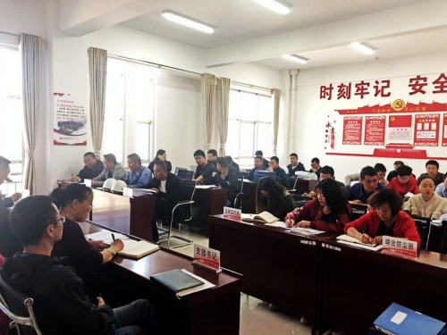 陜煤建設(shè)澄合分公司第十二項(xiàng)目部承建的曹家灘六個單體順利通過竣工驗(yàn)收