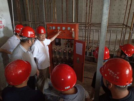 陜煤建設(shè)天工公司：現(xiàn)場互動(dòng)+座談交流=夯實(shí)員工實(shí)力