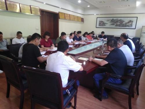 陜煤建設銅煤公司組織召開“不忘初心、牢記使命” 主題教育對照黨章黨規(guī)找差距專題會