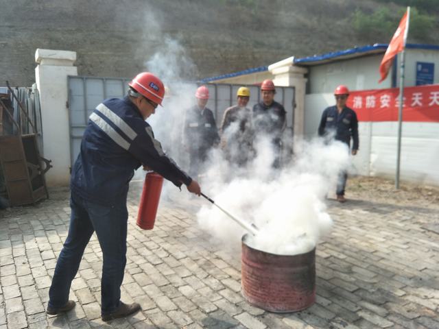 陜煤建設洗選煤運營公司安裝第二項目部：“冬季三防”工作有聲有色進行中