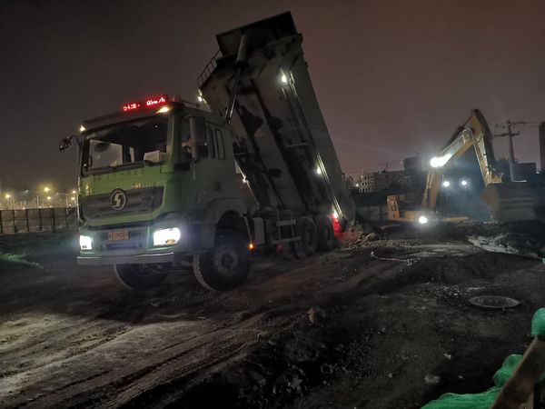 天工公司防疫復(fù)工正當(dāng)時(shí)  現(xiàn)場(chǎng)施工忙不停