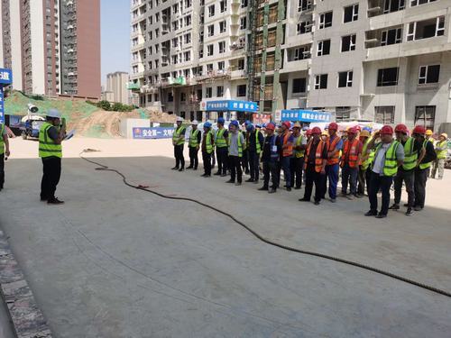 陜煤建設(shè)銅煤公司第十五項目部舉辦“迎五一、抓安全、保質(zhì)量、趕進(jìn)度”趣味活動