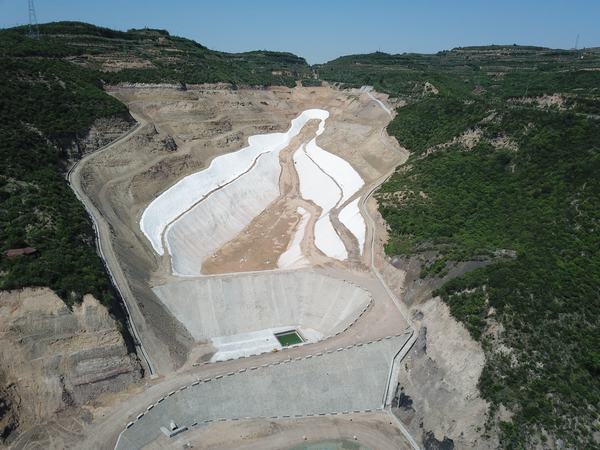 陜煤建設(shè)韓城分公司龍鋼綜合渣場項(xiàng)目如期履約傳捷報