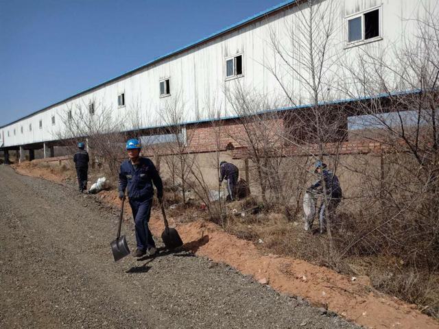 陜煤建設(shè)洗選煤運(yùn)營公司紅柳林洗煤廠項(xiàng)目部:早預(yù)防 早準(zhǔn)備 筑牢雨季“安全堤”