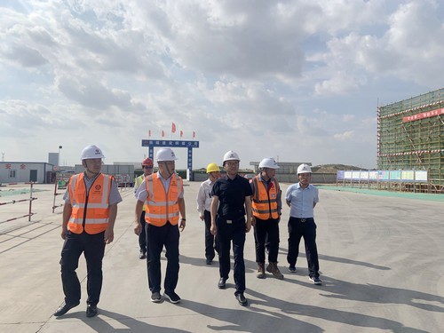 榆林化學公司董事長宋世杰一行赴陜煤建設銅煤公司第十六項目部調(diào)研指導工作