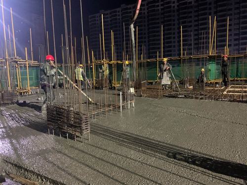 陜煤建設銅煤公司第一項目部金地華府項目大干熱潮迎風起，攻堅克難戰(zhàn)鼓擂