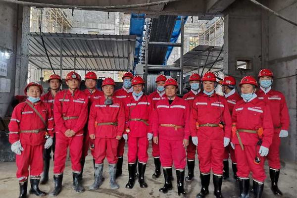 陜煤建設(shè)礦建二公司：“百日安全”活動中的車村掠影