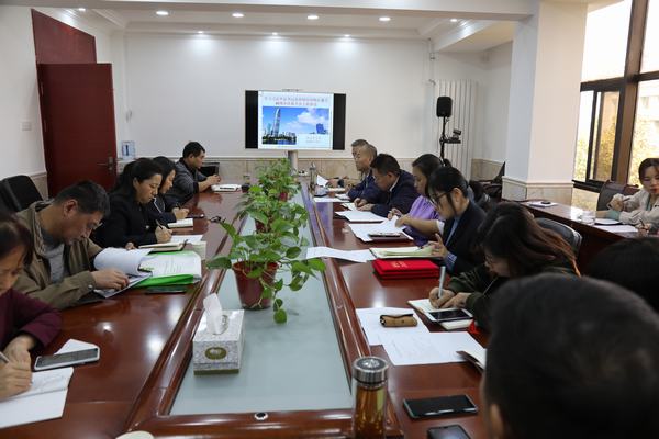 陜煤建設韓城分公司機關黨支部“比學習、比服務、比創(chuàng)新”活動助力中心工作