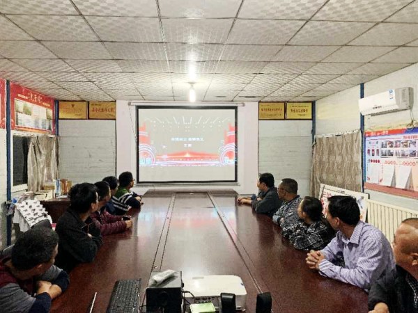 陜煤建設澄合分公司組織觀看陜煤集團2020年度“最美員工”頒獎盛況引發(fā)職工熱議