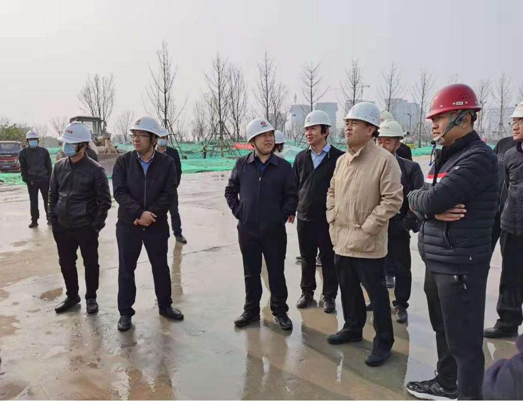 西咸新區(qū)黨工委委員、管委會總規(guī)劃師陳默一行赴空港新城項目調研指導
