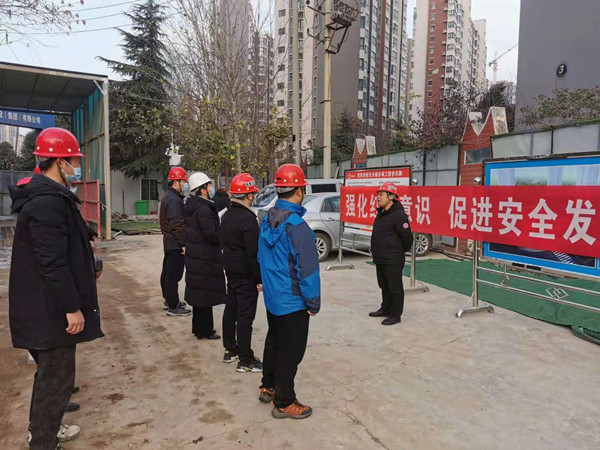 智慧泊車(chē)公司徹查隱患保安全，應(yīng)急演練防災(zāi)害