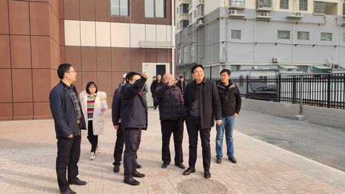 由陜煤建設(shè)咸陽(yáng)分公司承建的西煤機(jī)單身樓醫(yī)護(hù)養(yǎng)老項(xiàng)目改造工程順利通過(guò)竣工驗(yàn)收