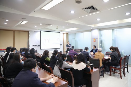 陜煤建設(shè)路橋分公司開(kāi)展防疫培訓(xùn)筑牢健康戰(zhàn)線