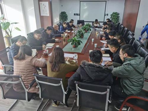 陜煤建設(shè)咸陽分公司開展“我為公司發(fā)展建言獻(xiàn)策”座談活動(dòng)