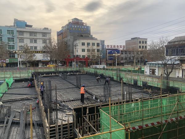 陜煤建設(shè)韓城分公司土建四項(xiàng)目部戰(zhàn)嚴(yán)寒譜寫陜煤建設(shè)者之歌