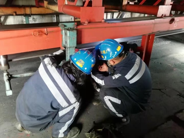 陜煤建設洗選煤運營公司紅柳林洗煤廠項目部：節(jié)前檢修保生產(chǎn)，精益求精攻克難