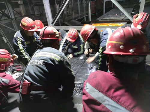 【五一專題】陜煤建設機電安裝公司：安裝檢修不停歇 五一勞動掀熱潮