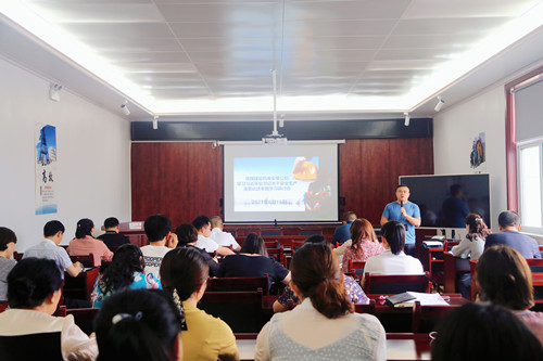 陜煤建設(shè)機(jī)電安裝公司召開(kāi)安全生產(chǎn)專(zhuān)題學(xué)習(xí)研討會(huì)