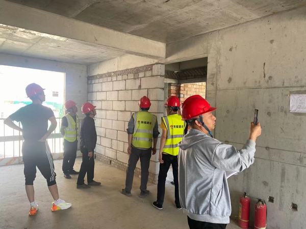 陜煤建設(shè)銅煤公司加強(qiáng)項(xiàng)目管理，全面提升項(xiàng)目履約管理水平