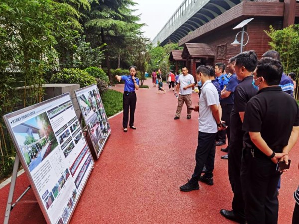 閻良區(qū)考察團一行深入陜煤建設澄合分公司承建的西安背街小巷提升改造項目進行考察