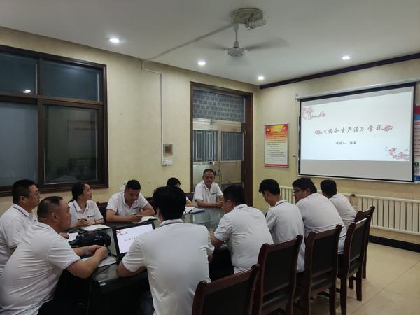 陜煤建設(shè)韓城分公司土建四項(xiàng)目部“賽”出工程建設(shè)新熱潮