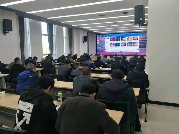 陜煤建設(shè)礦建二公司車村項(xiàng)目部借風(fēng)使船強(qiáng)固安全根基