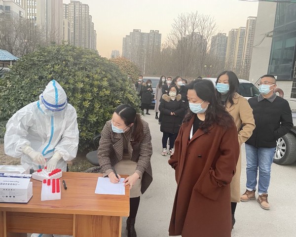 建設(shè)集團大秦置業(yè)公司為員工送上“安全通行證”