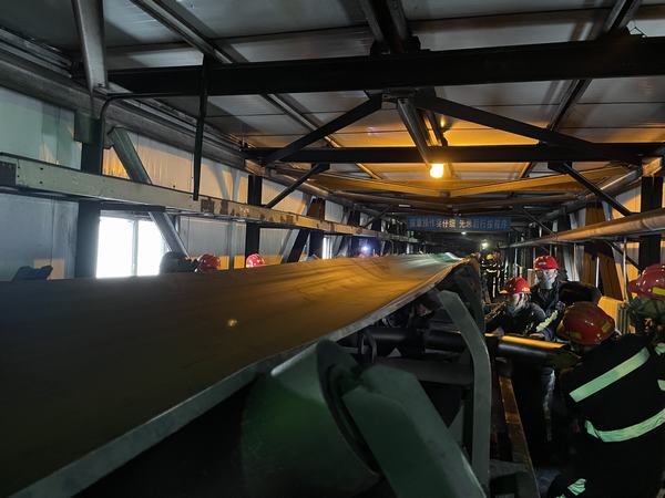 陜煤建設(shè)韓城分公司安裝三項(xiàng)目部春節(jié)施工不停步