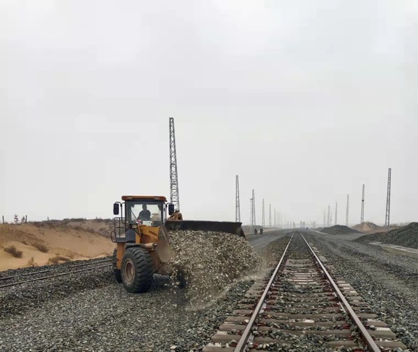 陜煤建設(shè)路橋分公司各基層項目步步為營沖刺復工復產(chǎn)“開門紅”