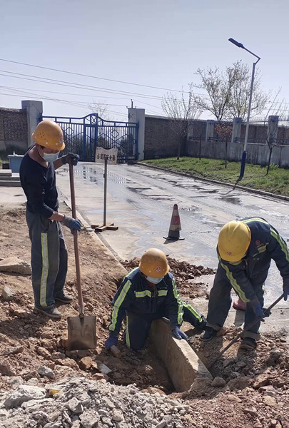 陜煤建設(shè)機電安裝公司搶抓施工進度不停歇