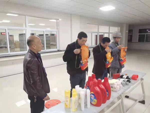 陜煤建設礦建二公司車村項目部：自救器安全培訓筑牢職工生命防線