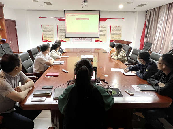 建設(shè)集團(tuán)大秦置業(yè)公司掀起學(xué)習(xí)宣貫新《信訪(fǎng)工作條例》熱潮