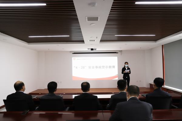 陜煤建設(shè)洗選煤運營公司：“精準(zhǔn)出招”打通安全生產(chǎn)管理“全身經(jīng)絡(luò)”