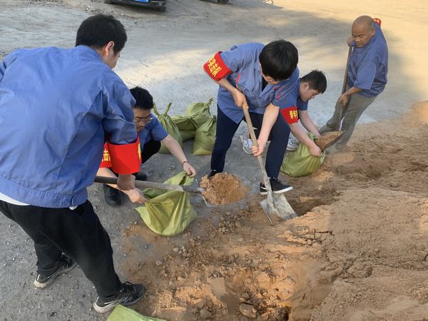 陜煤建設(shè)韓城分公司安裝三項目部青年突擊隊助力安全生產(chǎn)月