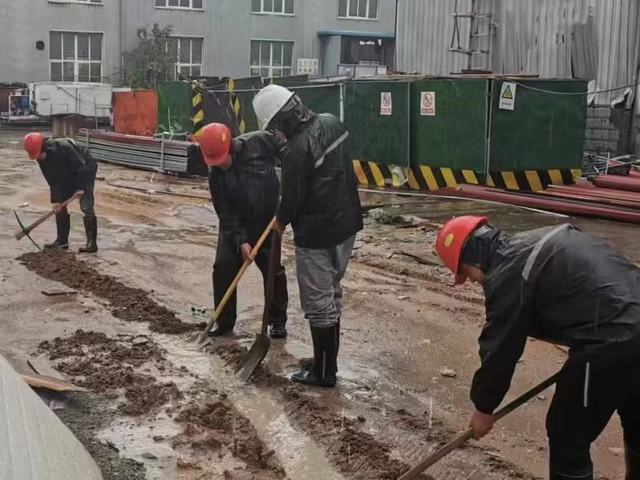 陜煤建設(shè)銅煤公司：基層項(xiàng)目部打好“雨季三防”防御戰(zhàn) 筑牢安全生產(chǎn)防線(xiàn)