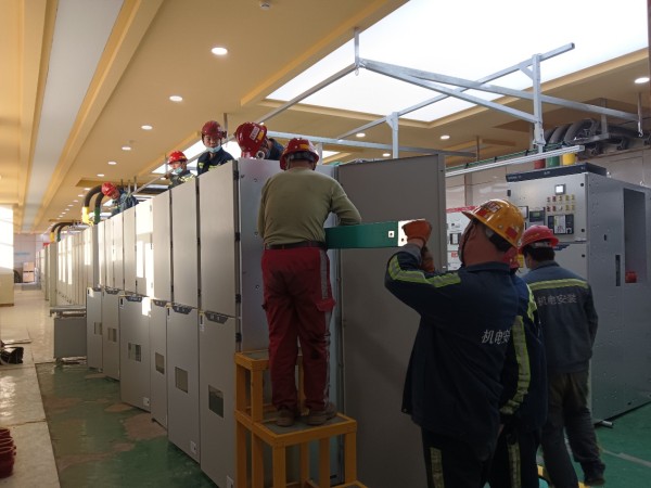 陜煤建設(shè)機(jī)電安裝公司小保當(dāng)項目部提前兩天完成擴(kuò)容工程