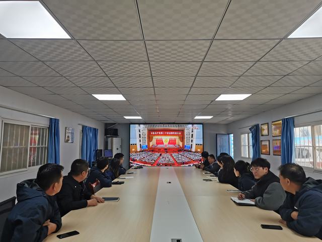 陜煤建設(shè)韓城分公司土建二項(xiàng)目部：“線上+線下”全員“充電蓄能”，構(gòu)建大學(xué)習(xí)格局