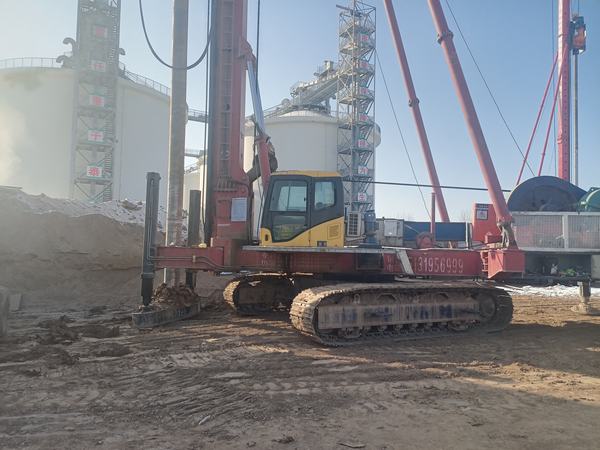 陜煤建設(shè)銅煤公司基層項(xiàng)目部寒冬不打烊，施工建設(shè)大干正酣