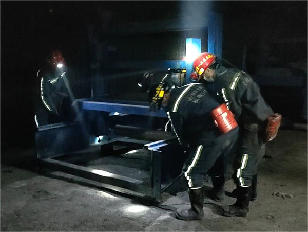 全力奮戰(zhàn)搶工期，跑出建設(shè)“加速度”