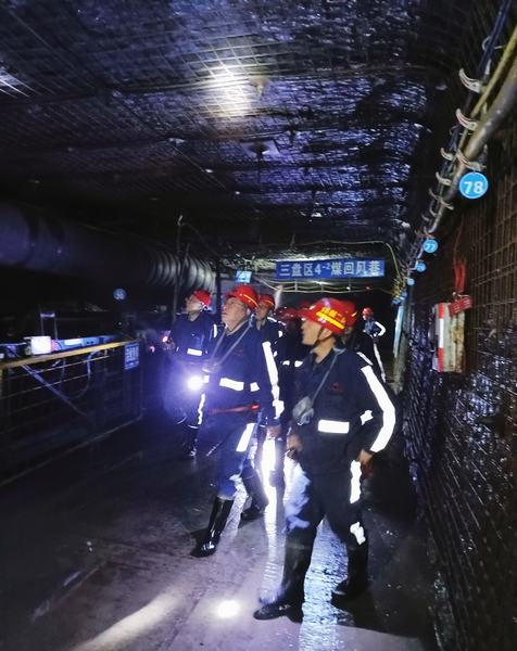 陜煤建設(shè)煤礦運(yùn)營(yíng)服務(wù)分公司：對(duì)標(biāo)交流促發(fā)展  分享學(xué)習(xí)萃精華