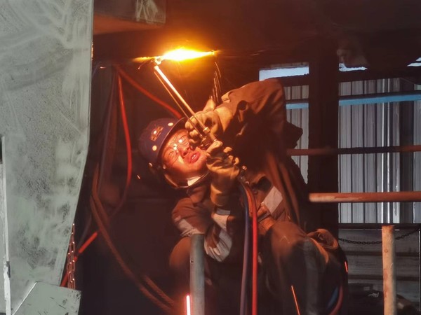 陜煤建設(shè)洗選煤運(yùn)營(yíng)公司紅柳林洗煤廠(chǎng)項(xiàng)目部： 高溫“烤”驗(yàn)“暑”你最美