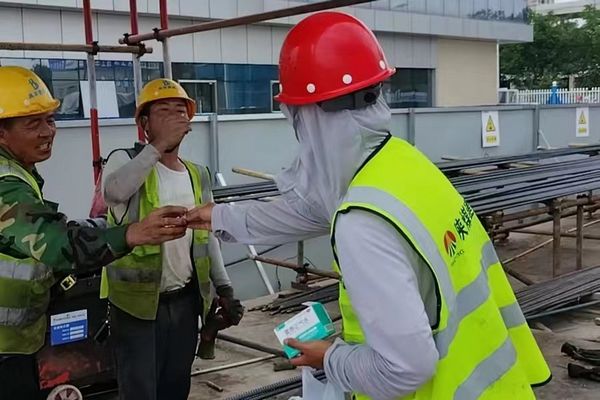 陜煤建設(shè)天工公司土建七部：戰(zhàn)高溫不服“暑”，保進(jìn)度獻(xiàn)“涼”策